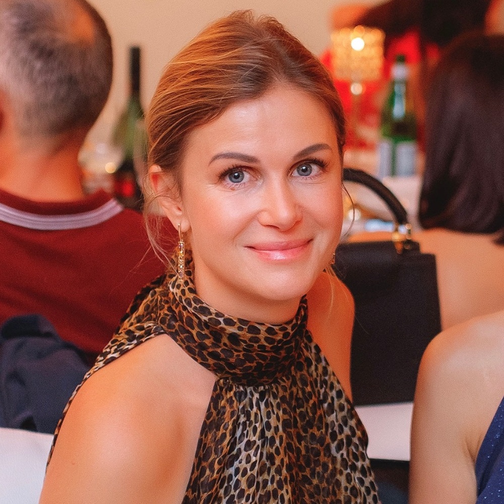 Meet your Posher, Yulia